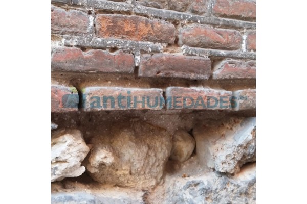Endurecedor KS Fuerte para frenar el deterioro de ladrillo