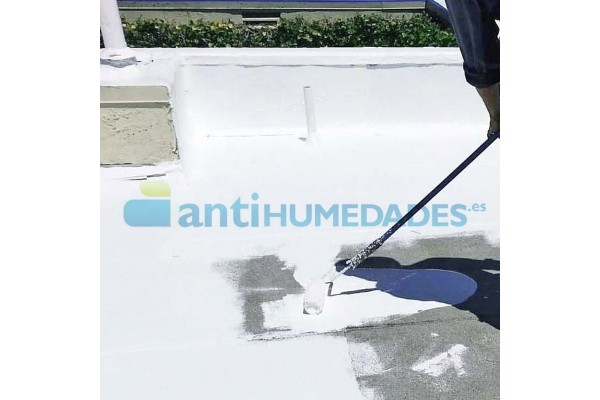 Pintura térmica transitable acabado blanco para exteriores.