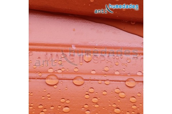 Repelente de agua para materiales porosos