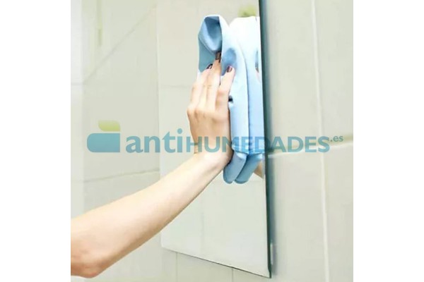 Limpieza d espejos, vidrios o cristales con el Limpiador Clean-Cer de Idroless