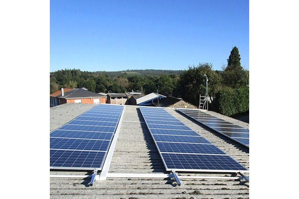 Limpiador concentrado para limpieza de placas solares fotovoltaicas