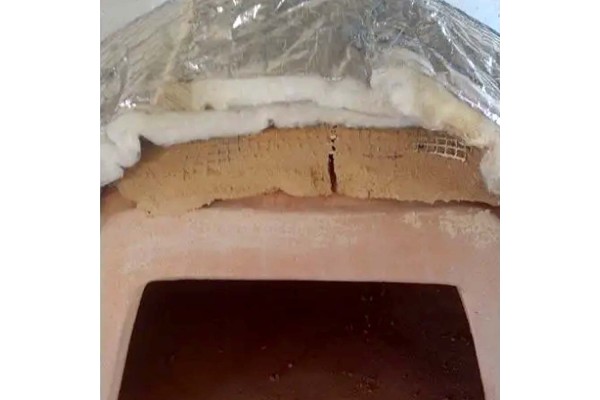 Aislante de aluminio para chimeneas y hornos. Soporta altas temperaturas hasta 600ºC