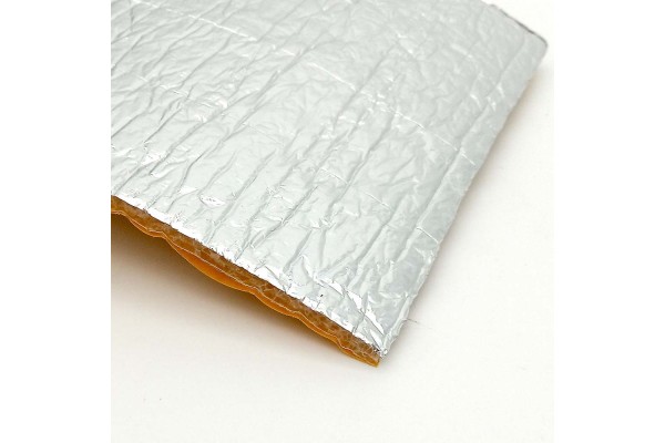Aislante reflectivo para radiadores domésticos