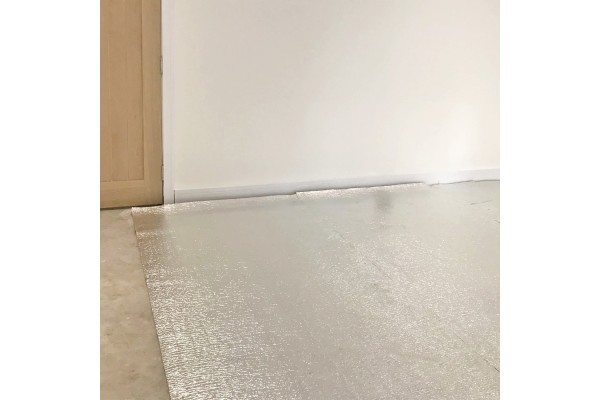 Lámina reflectante de aluminio y espuma de polietileno