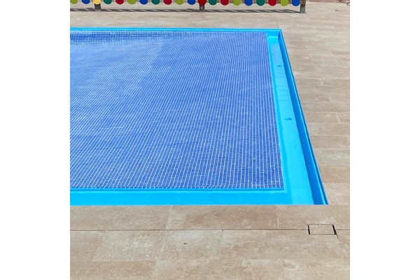 Membrana de Poliuretano con Color para impermeabilizar piscinas de Sopgal