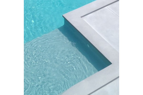 Membrana de Poliuretano Incoloro para Piscinas de Microcemento