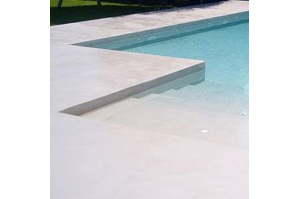 Membrana de Poliuretano Incoloro Idroless para Piscinas de Microcemento