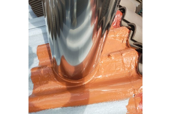 Pintura selladora resistente al estancamiento de agua