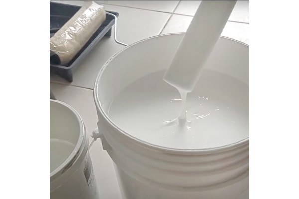 Disolvente para pintura epoxi de suelos