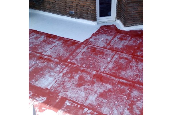 Impermeabilización de terrazas con geotextil tejido de refuerzo Sopgal