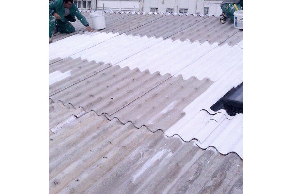 Pintura térmica para aislar tejados de fibrocemento