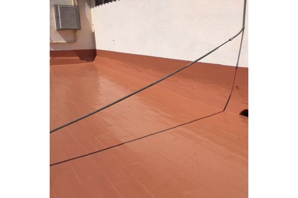 Membrana impermeabilizante Mariseal 250 color teja con catalizador