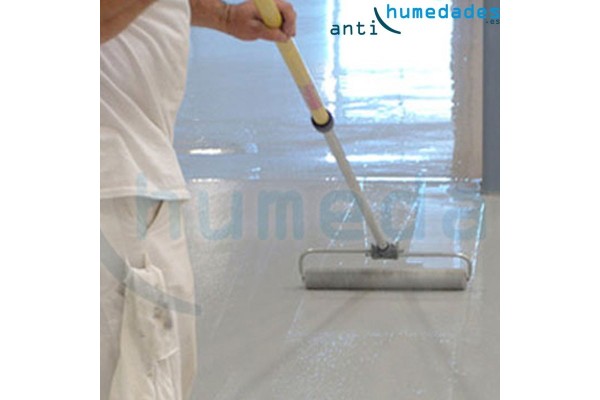 Aplicación de pintura epoxi para más protección y durabilidad