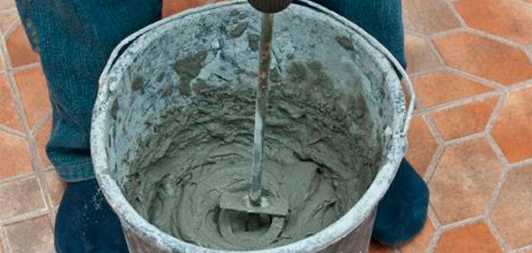 Mezcla de mortero con hidrófugo para evitar humedad por filtraciones y capilaridad
