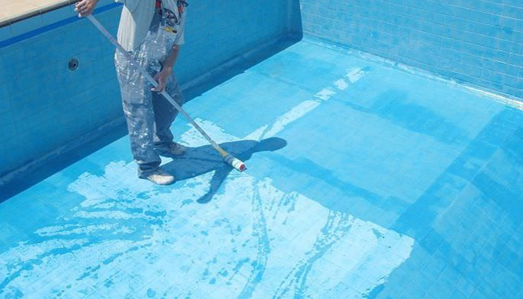 Pinturas para piscinas impermeabilizantes disueltas 
