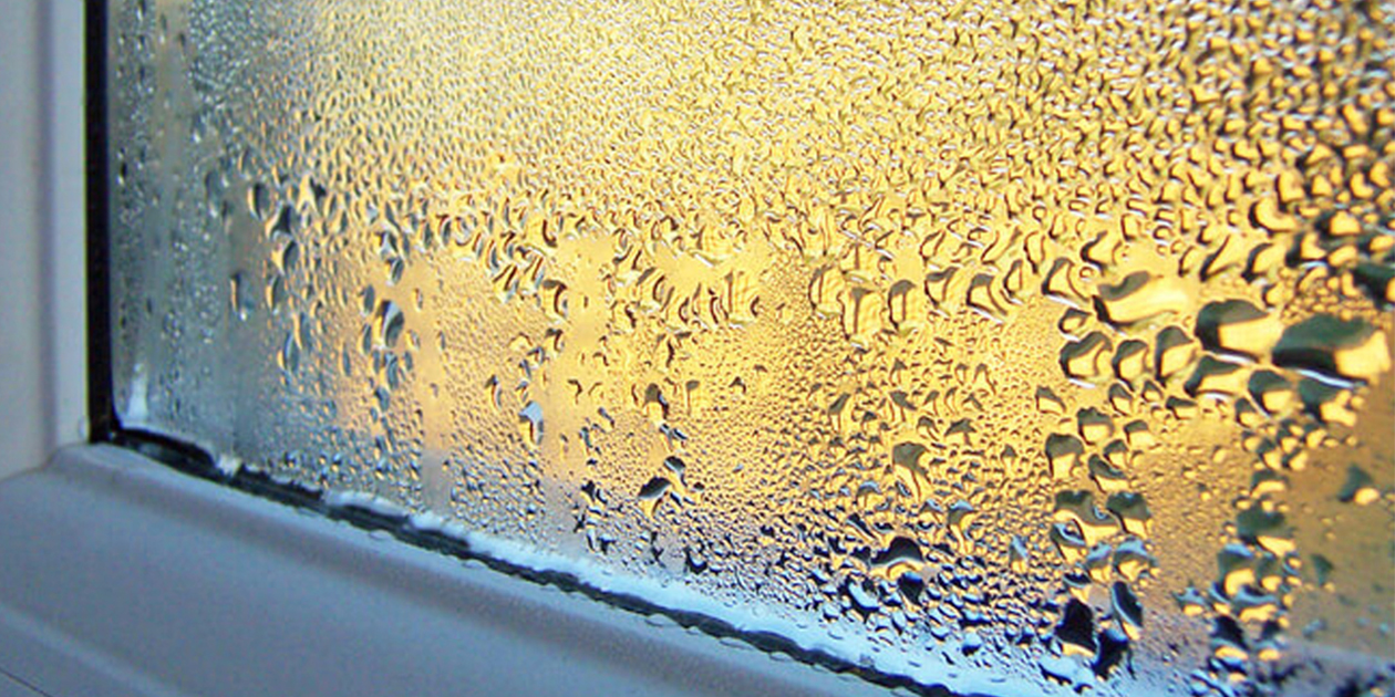 Humedades por condensación en ventanas y cristales empañados